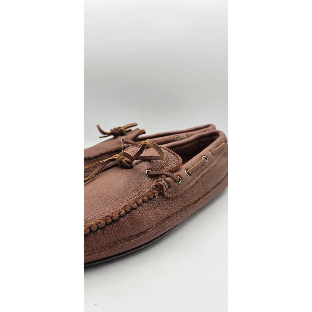 Minnetonka Moosehide Weekender Men's Moccasins 10 Carmel Brown Leather Loafers